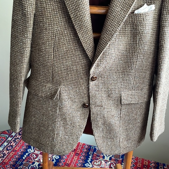 Eaton’s Size 38 tweed Sports jacket - Picture 3 of 11